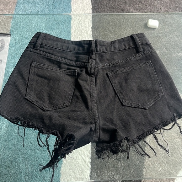Black denim shorts never worn xs make offers 🖤 - Picture 2 of 3